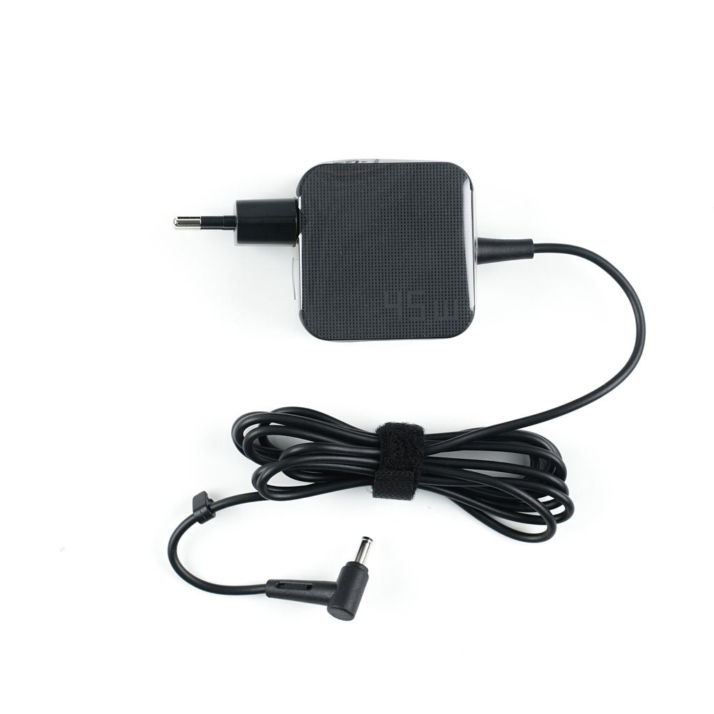 Asus Nätadapter 45W19V 2P 4Phi