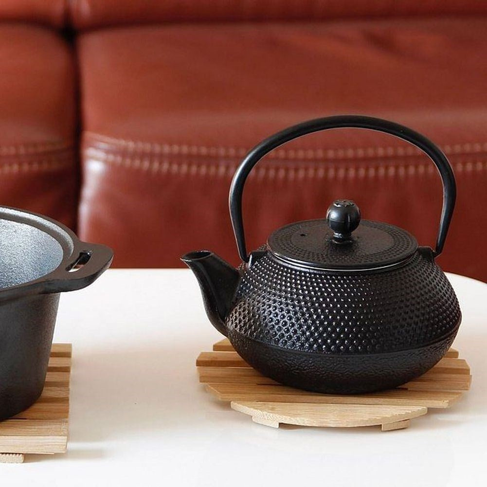 Bamboo coasters for hot dishes - durable and decorative