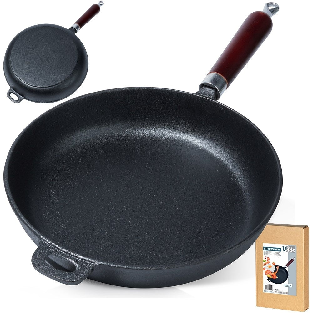 Cast iron pan 26 cm with wooden handle