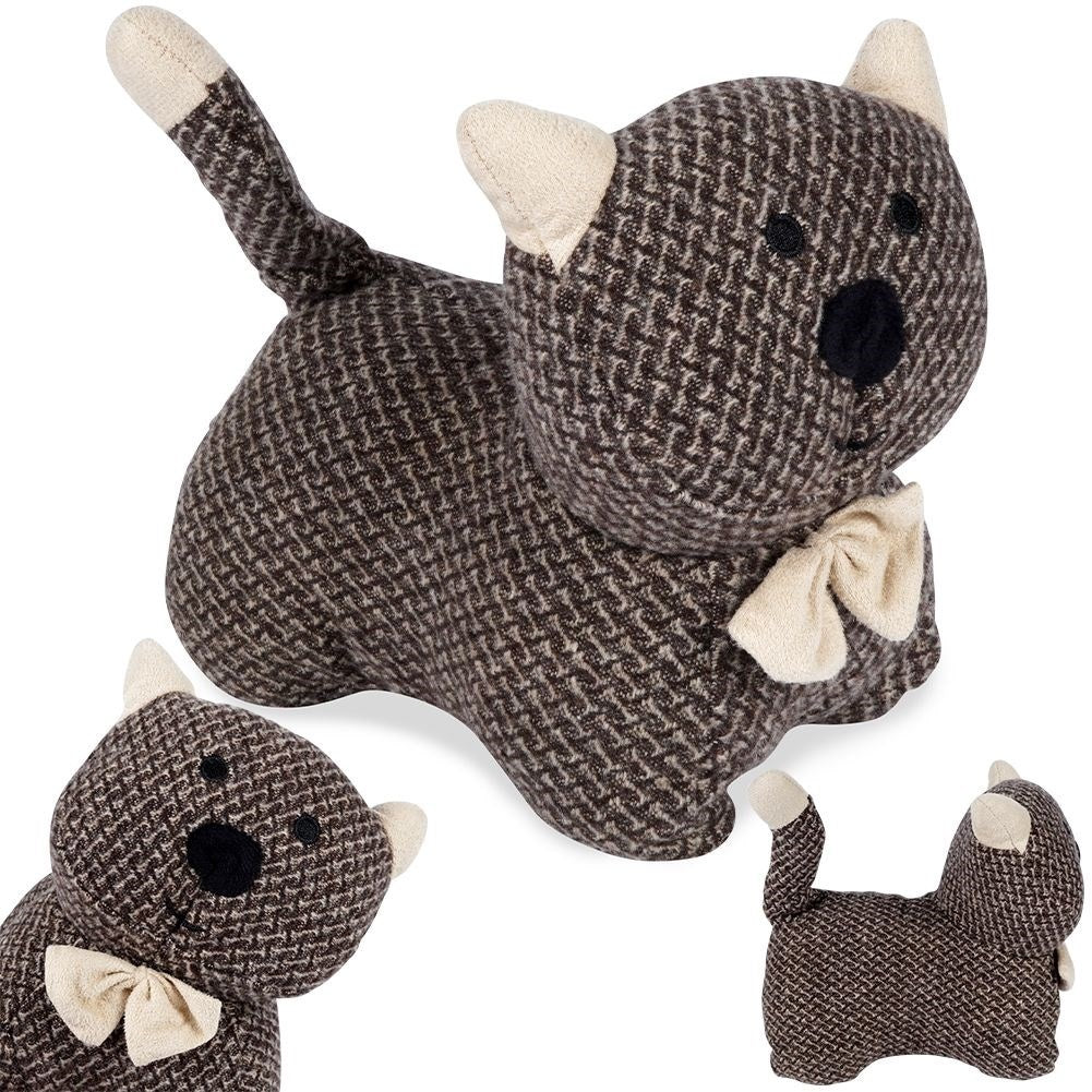 Cat-shaped door stop: Protects against slamming doors in children's rooms