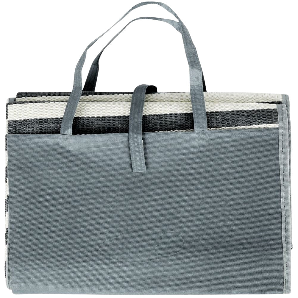 Collapsible picnic blanket: Perfect for outings & beach days
