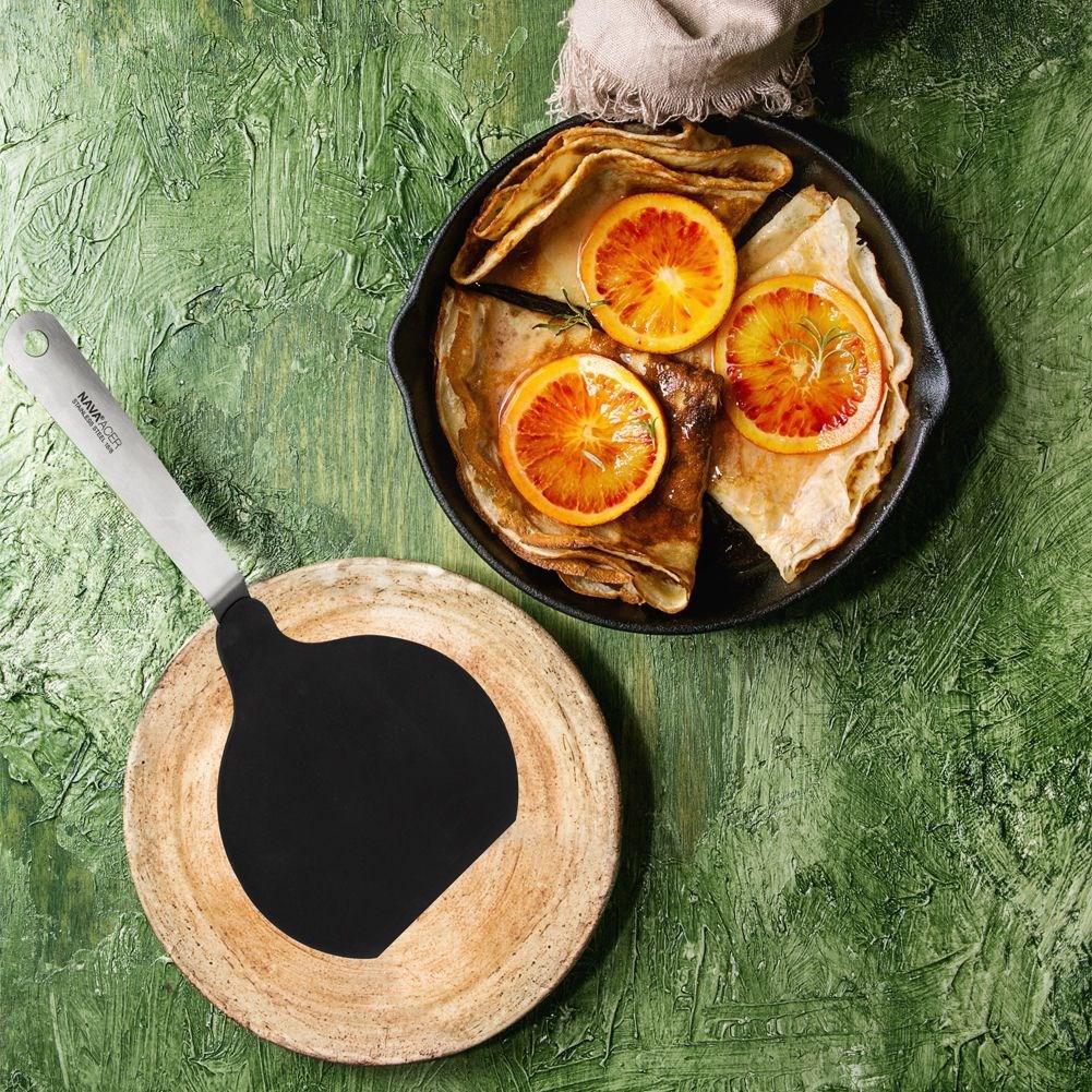 Comfortable kitchen spatula for pancakes and fried eggs