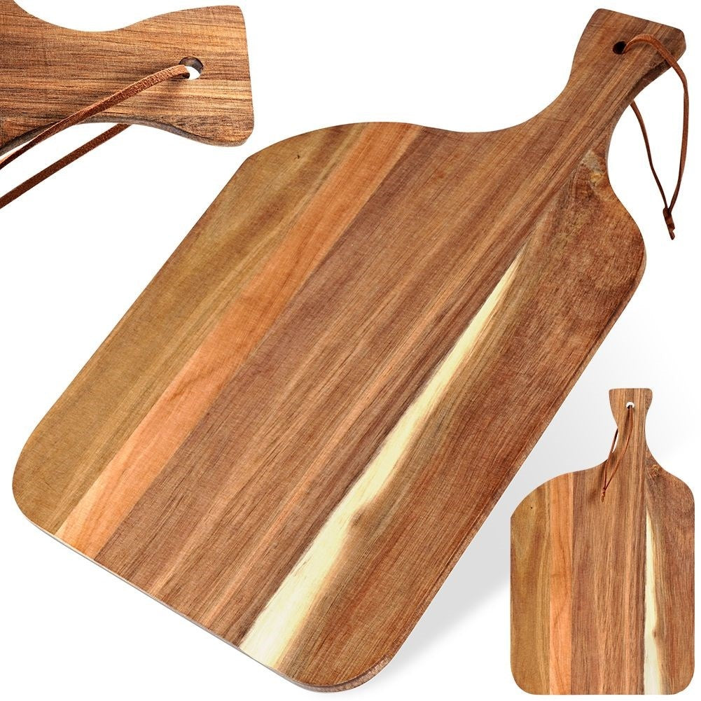 Cutting board in durable acacia wood with handle