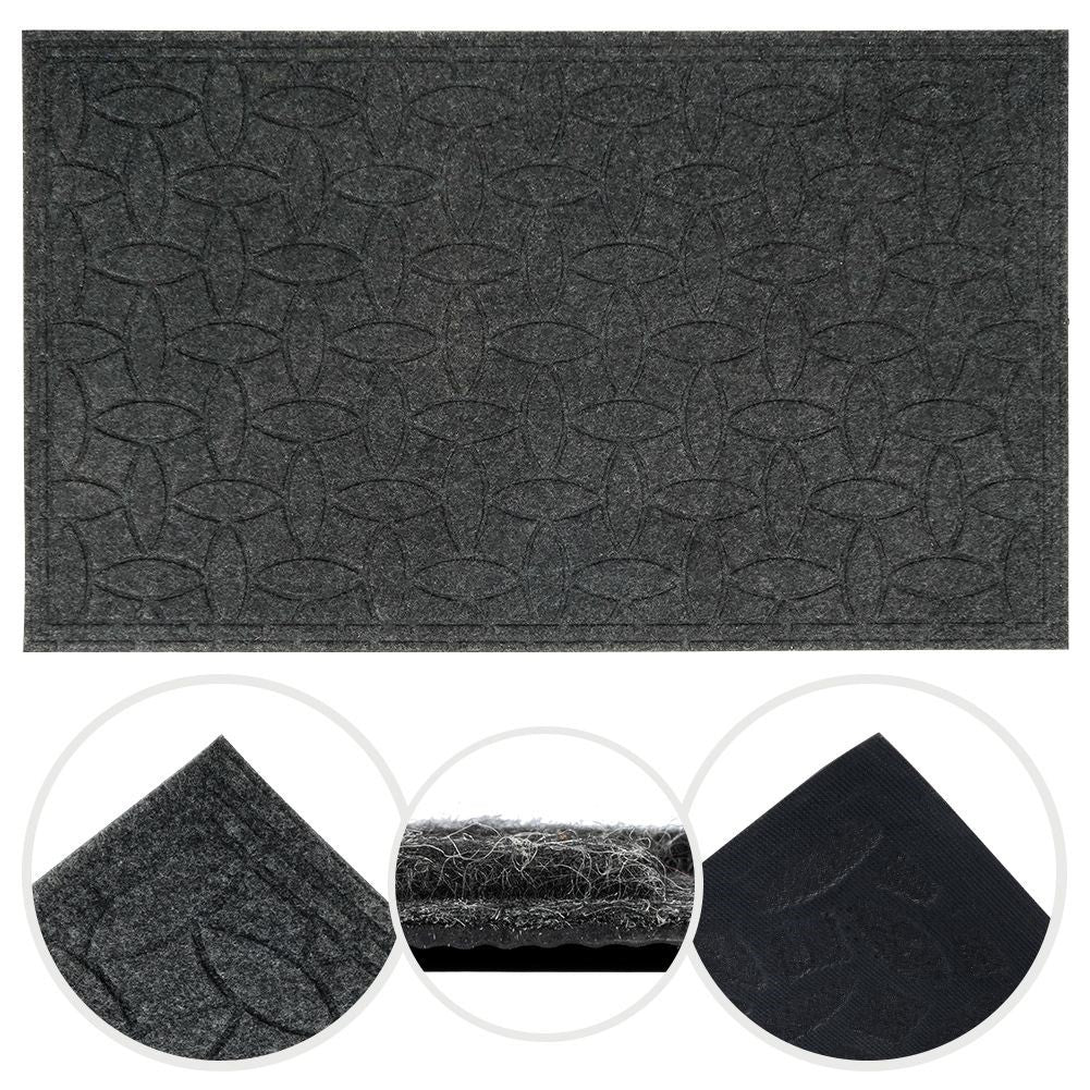 Durable door mat in durable plastic and rubber for all entrances