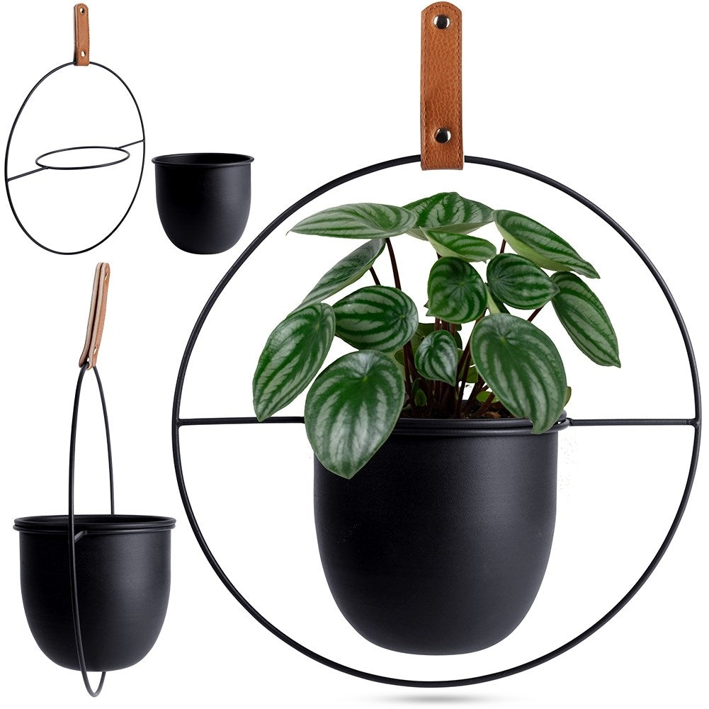 Elegant hanging pot in black metal with leather strap for indoors