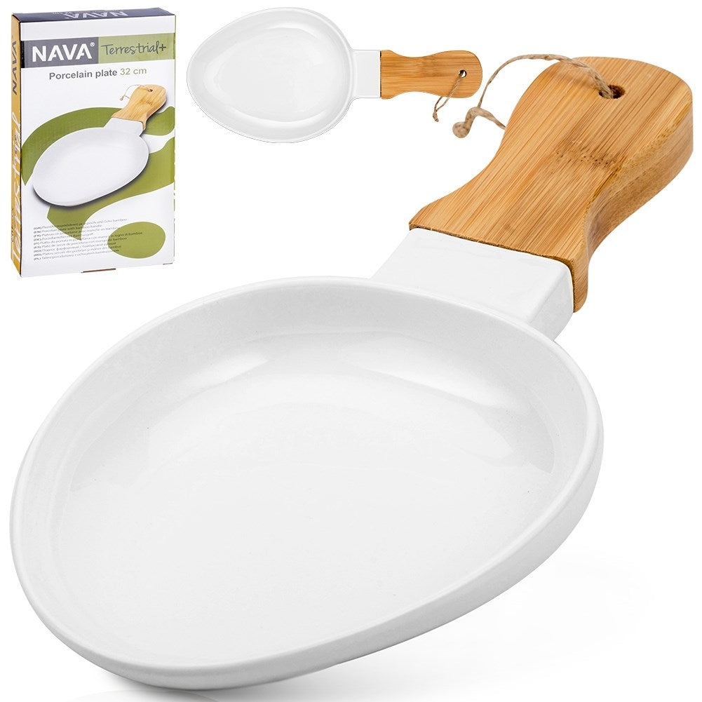 Elegant serving dish with handles in porcelain and bamboo