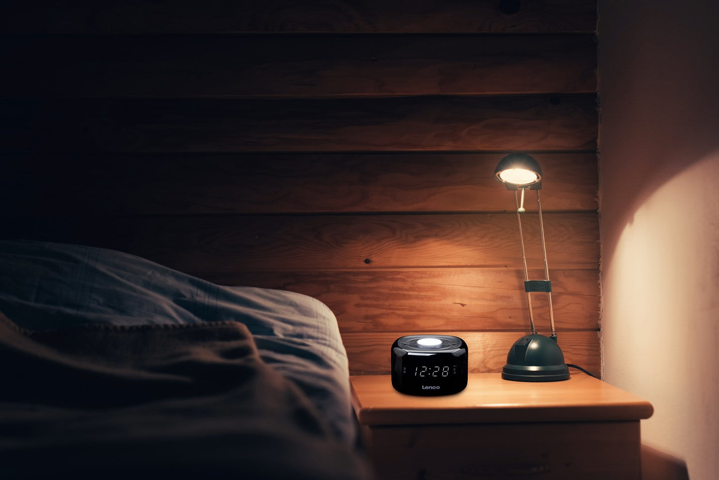 FM Clock Radio with Night Light Black