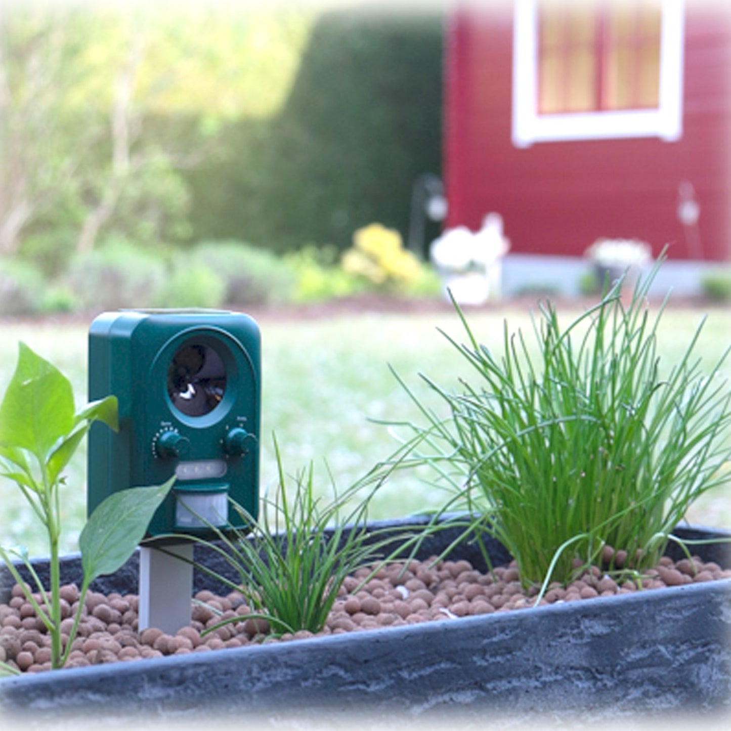 Genius Ideas Universal Solar Repeller 'Ultimate repeller'