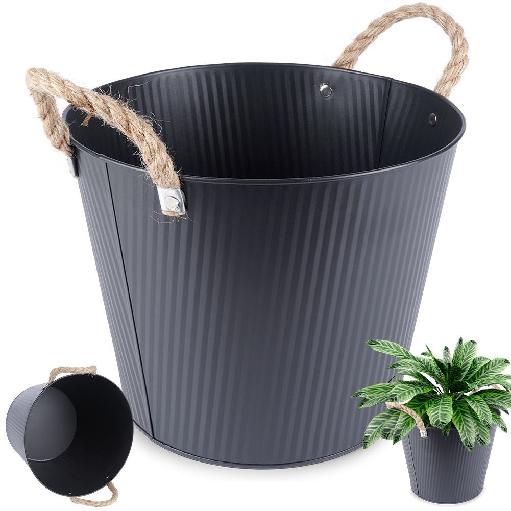 Grooved pot cover in black galvanized metal for indoor/outdoor use