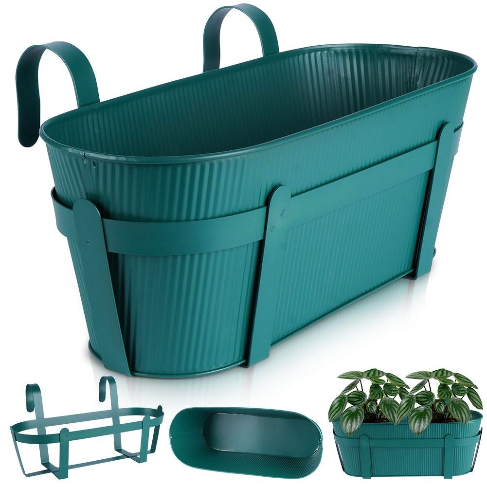 Hanging green metal pot with grooved front for balcony