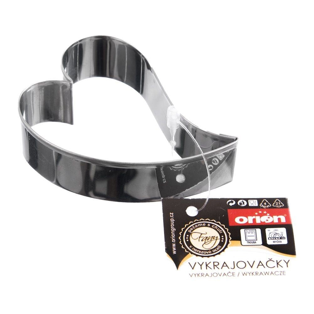 Heart-shaped cake tin in stainless steel for unique baked goods