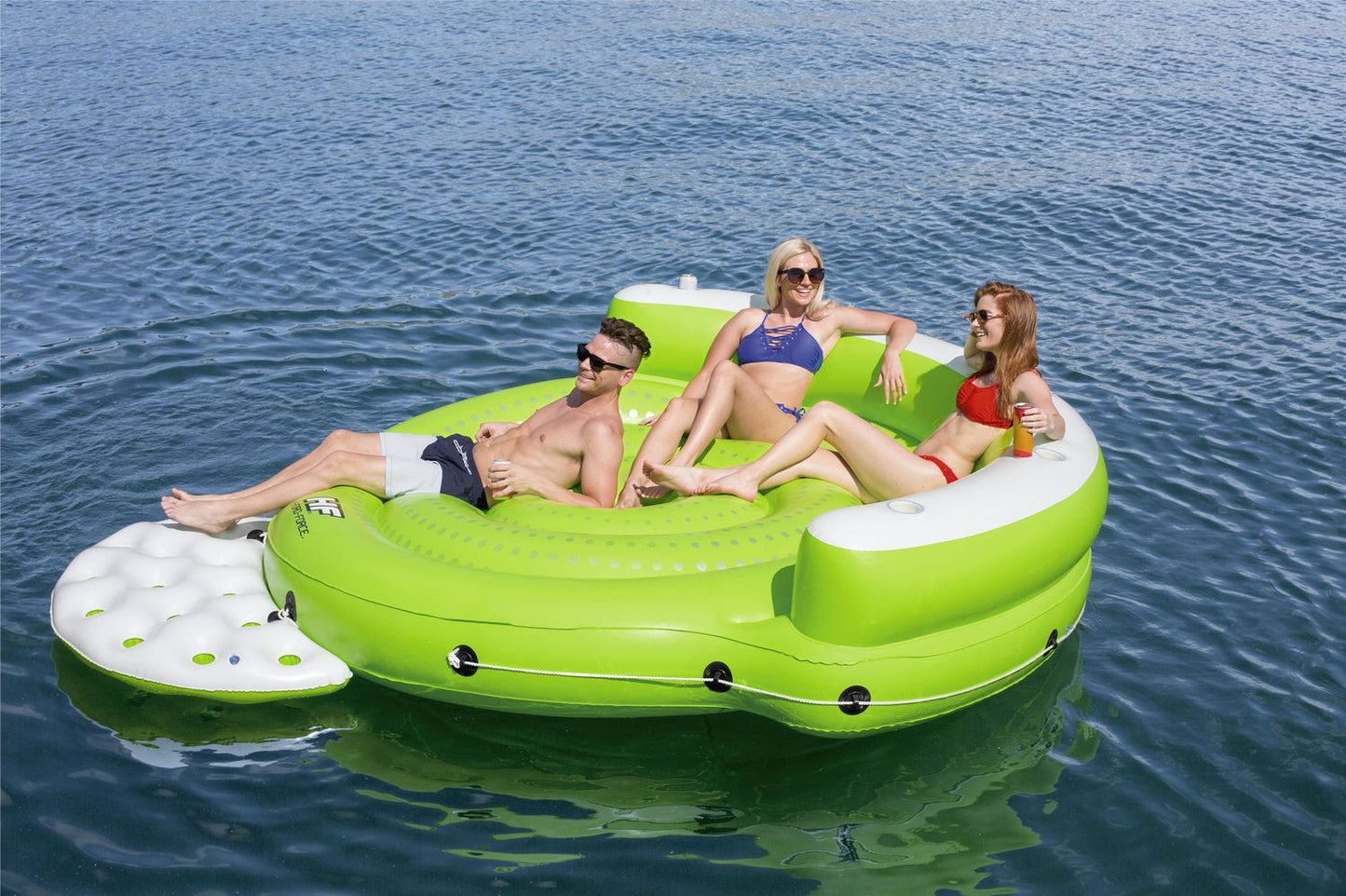 Kick Back Lounge