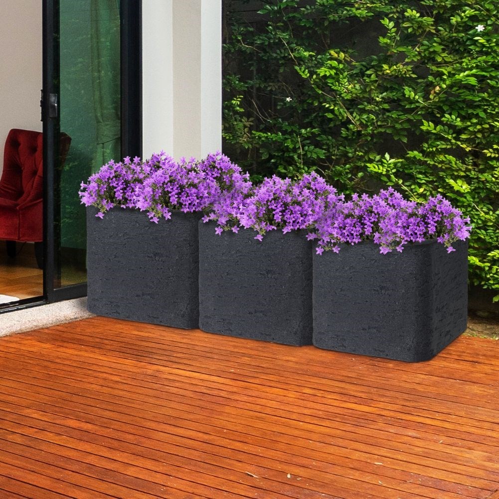 Large durable flower pot in weather-resistant stone imitation