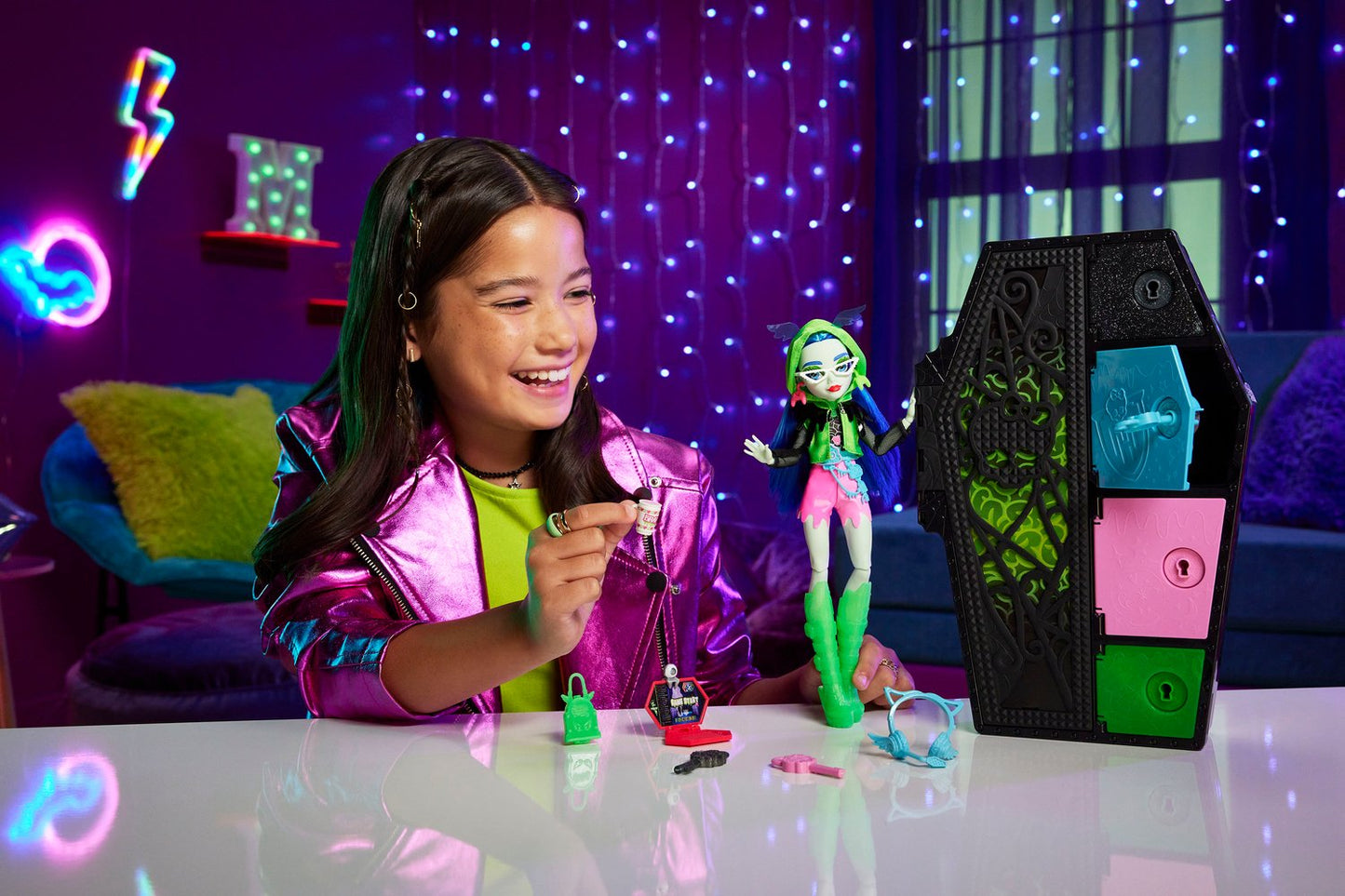 Monster High Skulltimate Secrets Ghoulia