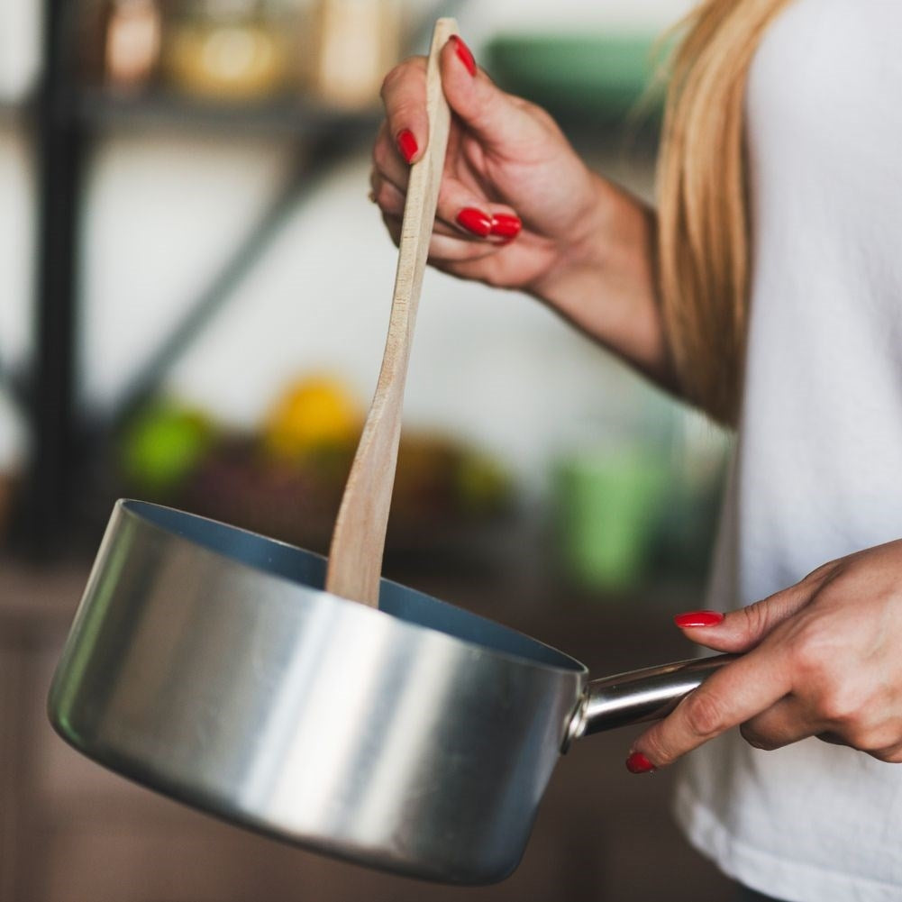 Natural wooden kitchen utensils - 3 different lengths