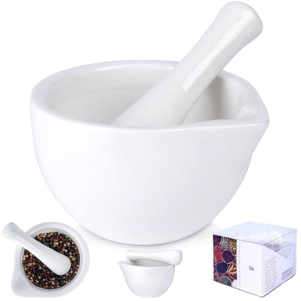 Porcelain mortar for spices, herbs and nuts, perfect for pesto