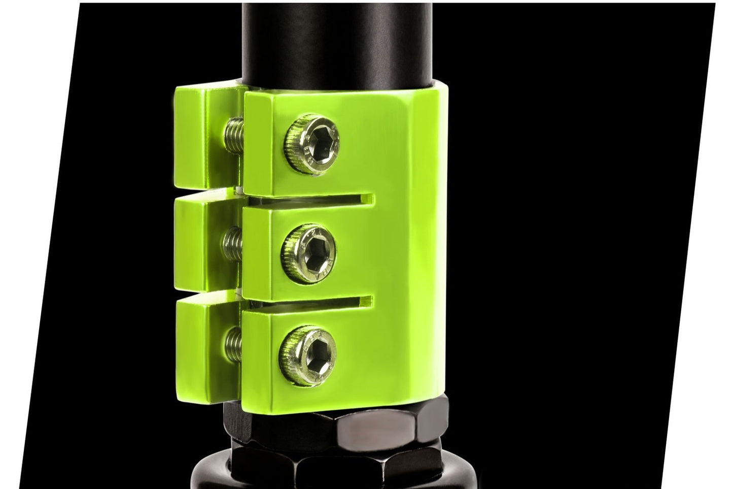 SOKE EVO green stunt scooter
