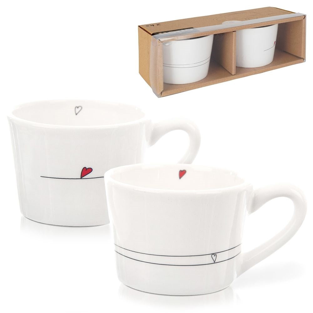 Set of 2 ceramic mugs with a heart pattern, dishwasher safe
