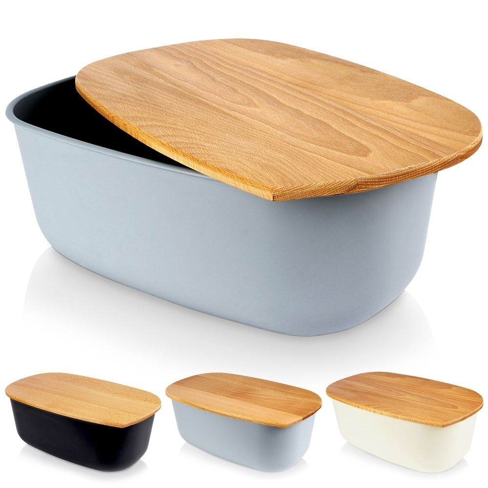 Spacious gray bread tin with a wooden cutting board as a lid