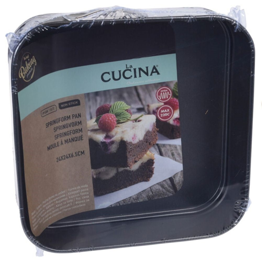 Square baking form with non-stick and removable edges