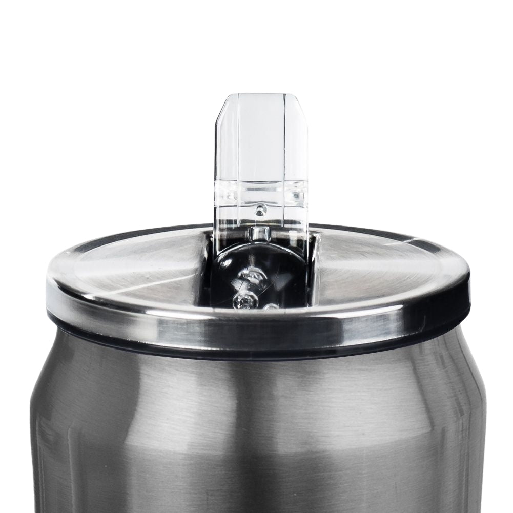 Thermos mug with spout and straw, keeps heat for 12 hours
