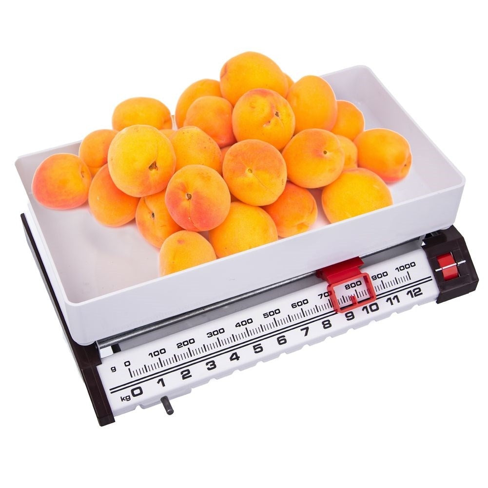 Timeless kitchen scale, accurate, weighs up to 13 kg.