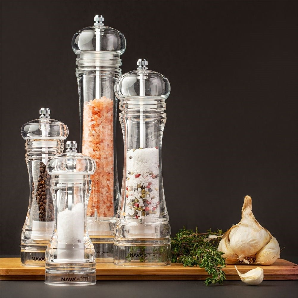 Transparent acrylic grinder with adjustable ceramic grind