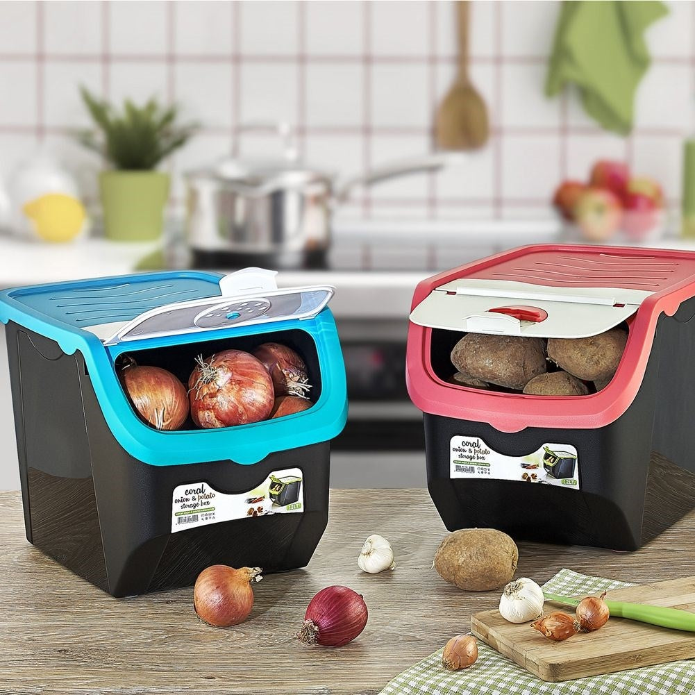 Versatile container with clip closure and adjustable ventilation