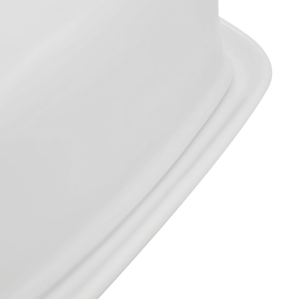 White Butter changer with lid and handle