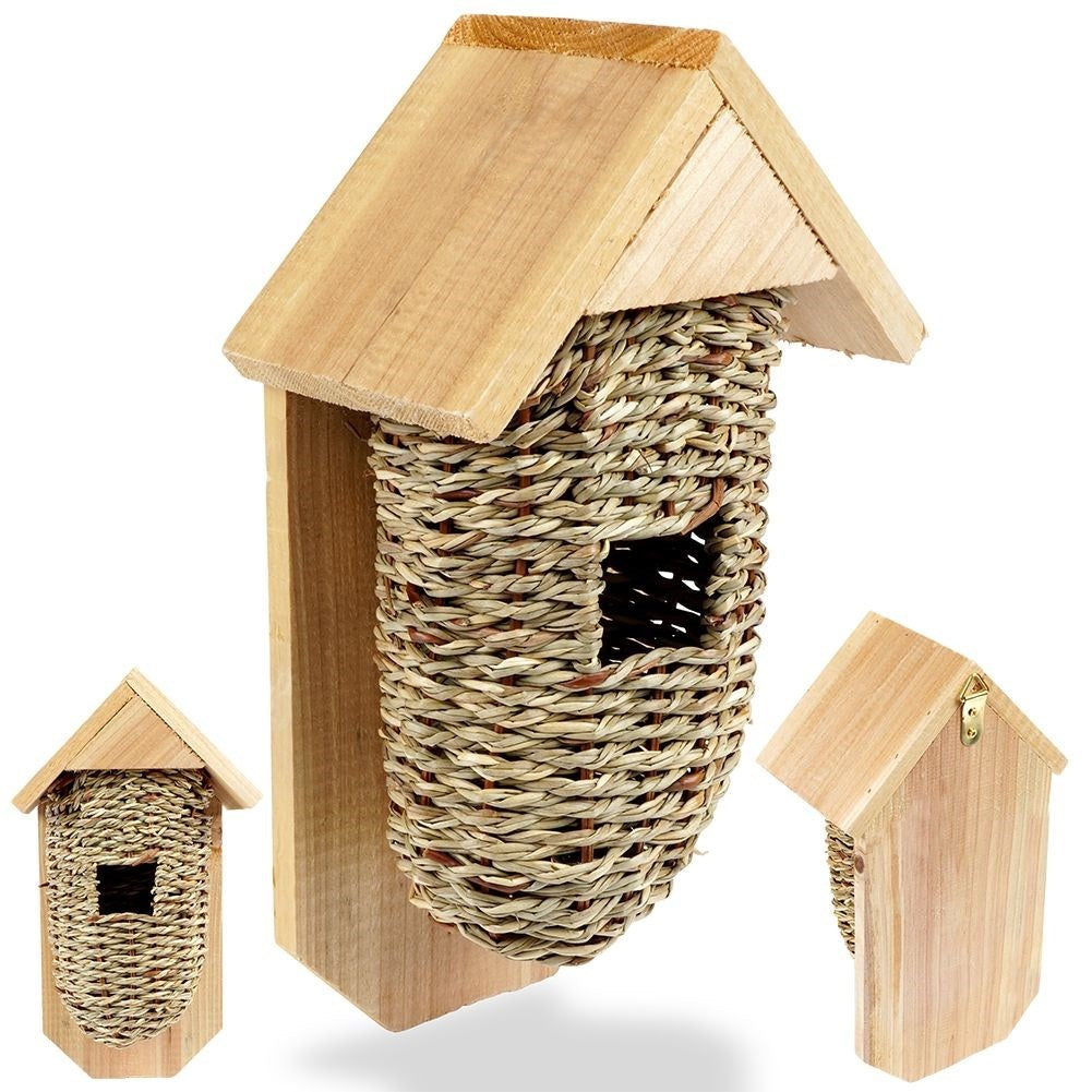 Wicker birdhouse in wood and seaweed for unique garden decor