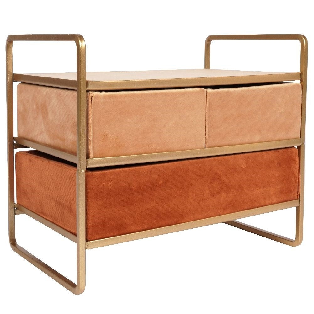 Wooden jewelery box with a luxurious velvet finish