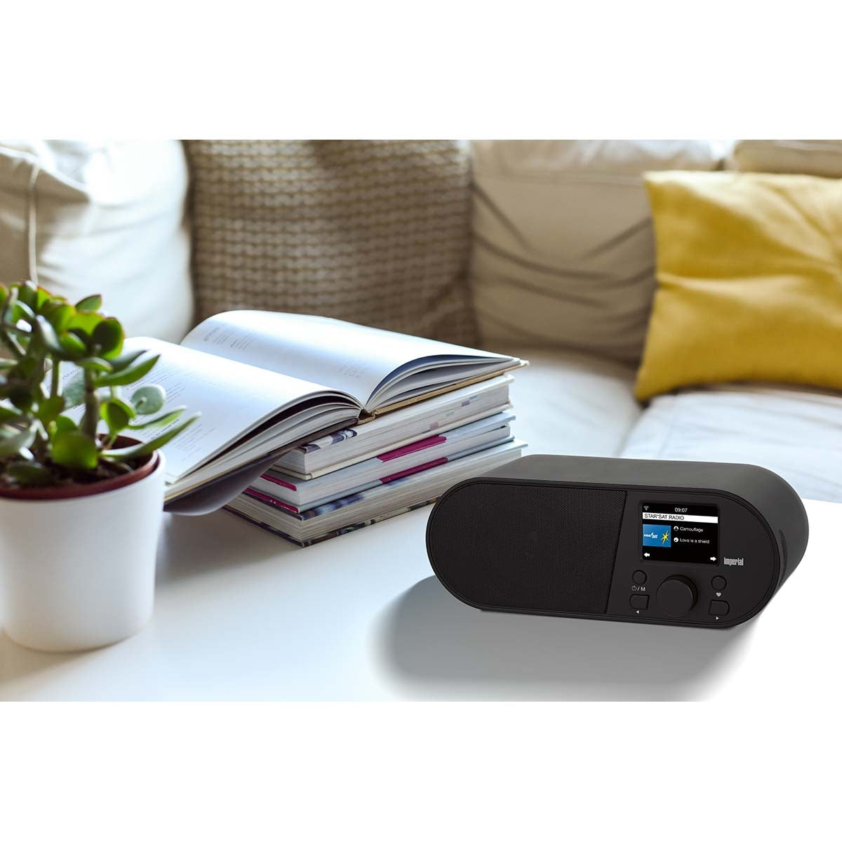 i105 WLAN Internet radio with 2.4 inch color display Black