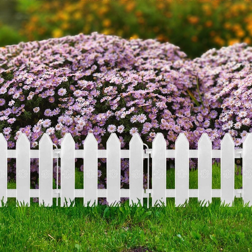 10 great weather resistant garden fences for your garden