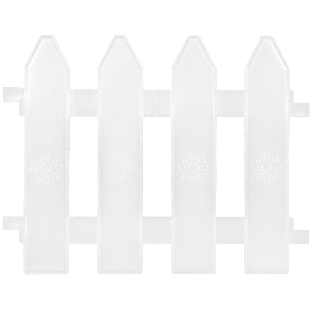 10 great weather resistant garden fences for your garden