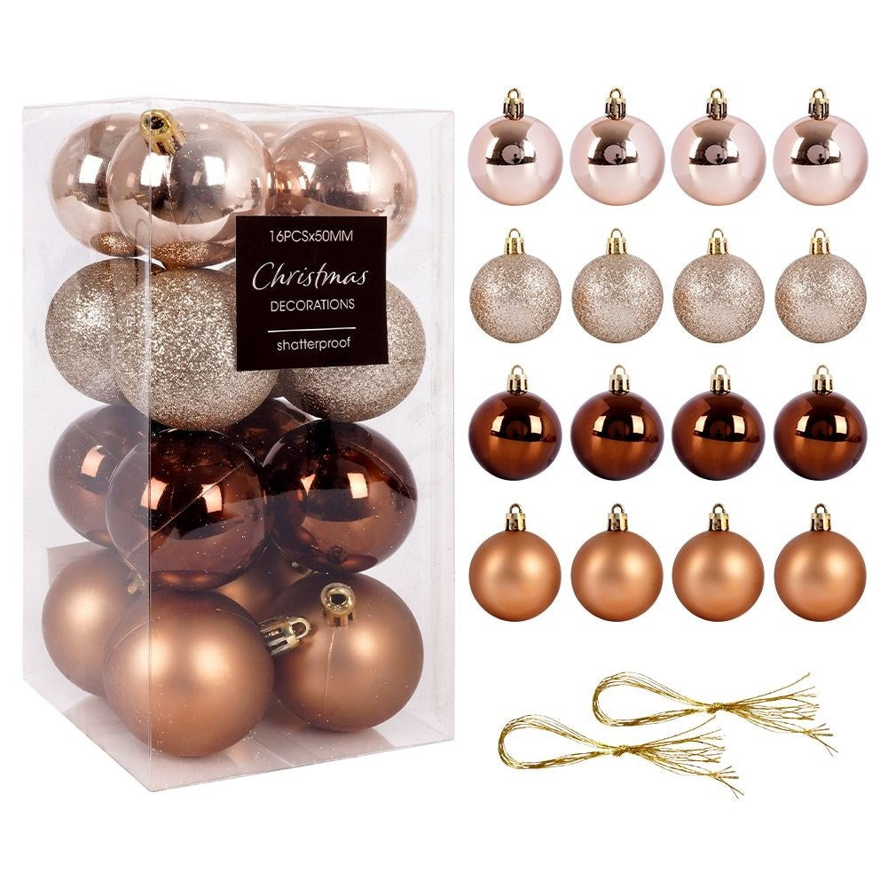 16 unbreakable Christmas tree balls: glittery, matte and shiny