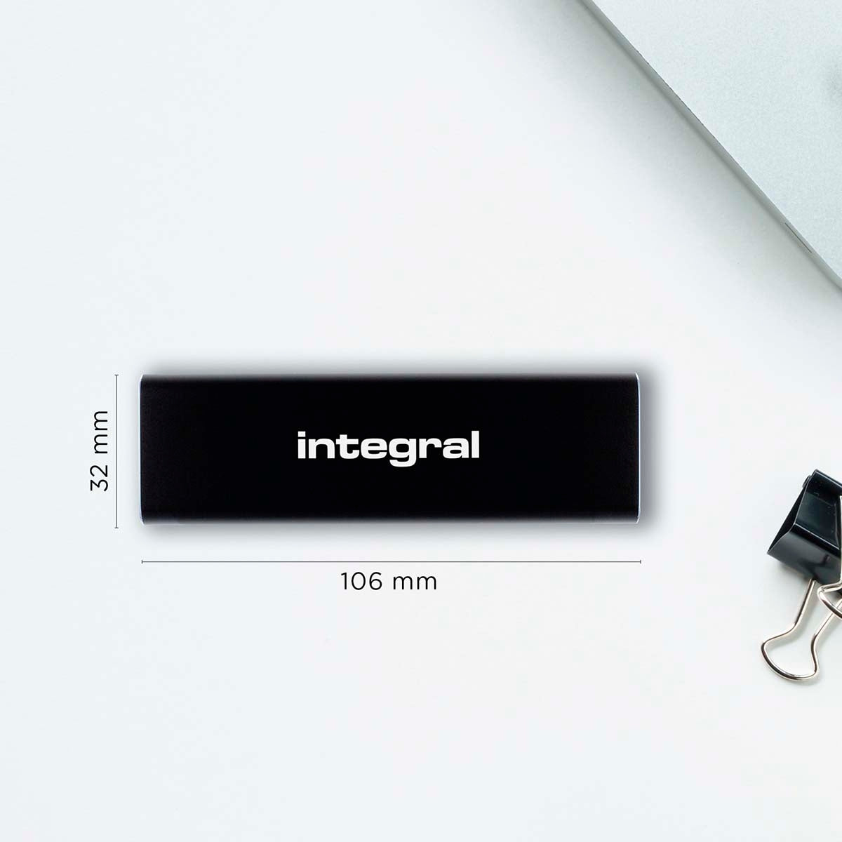 2 TB Portable SSD, USB-C 3.2 Gen 2, Fast Transfer