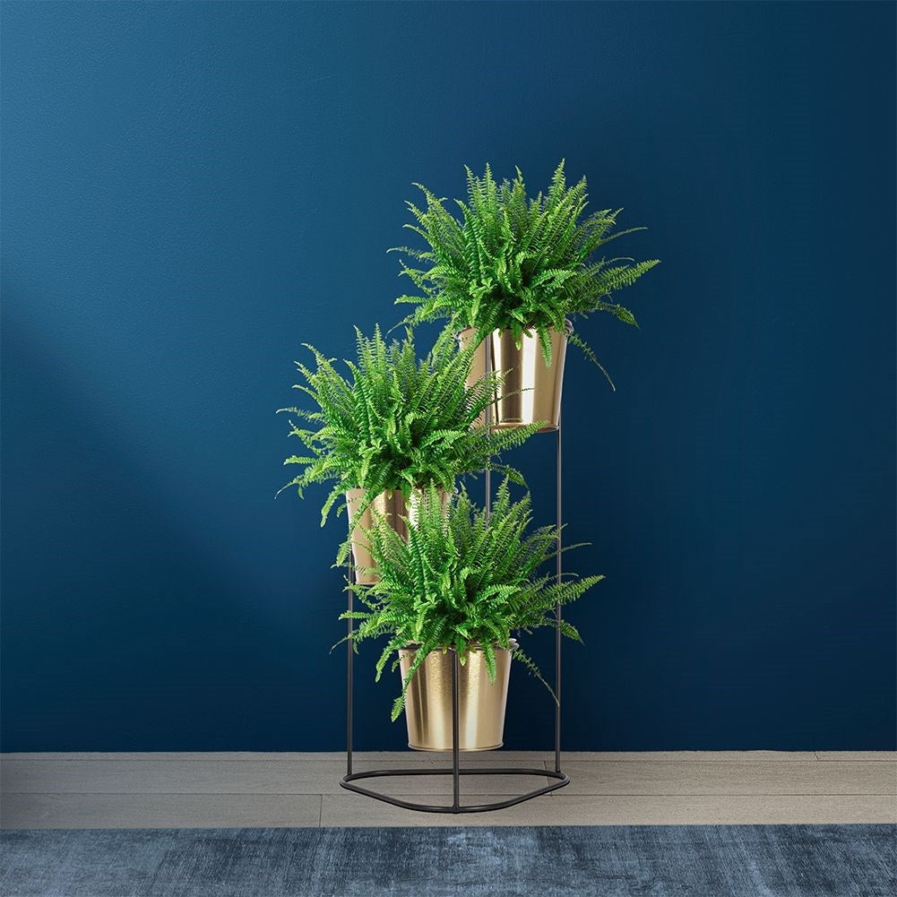 3-level plant stand for flowers and plants