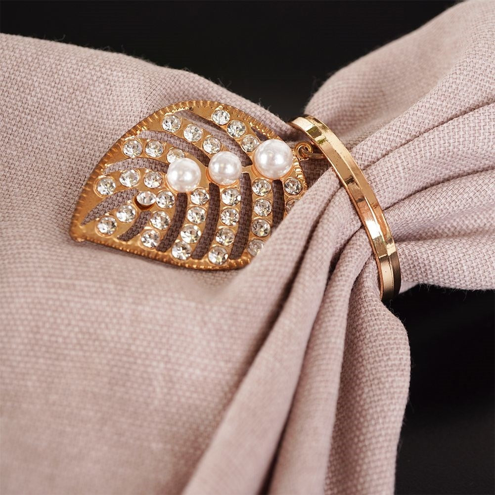 4 Napkin Rings 4 cm in Gold with Strass & Pearls