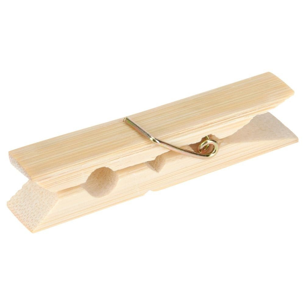 60 strong and durable wooden clothespins for indoor/outdoor laundry