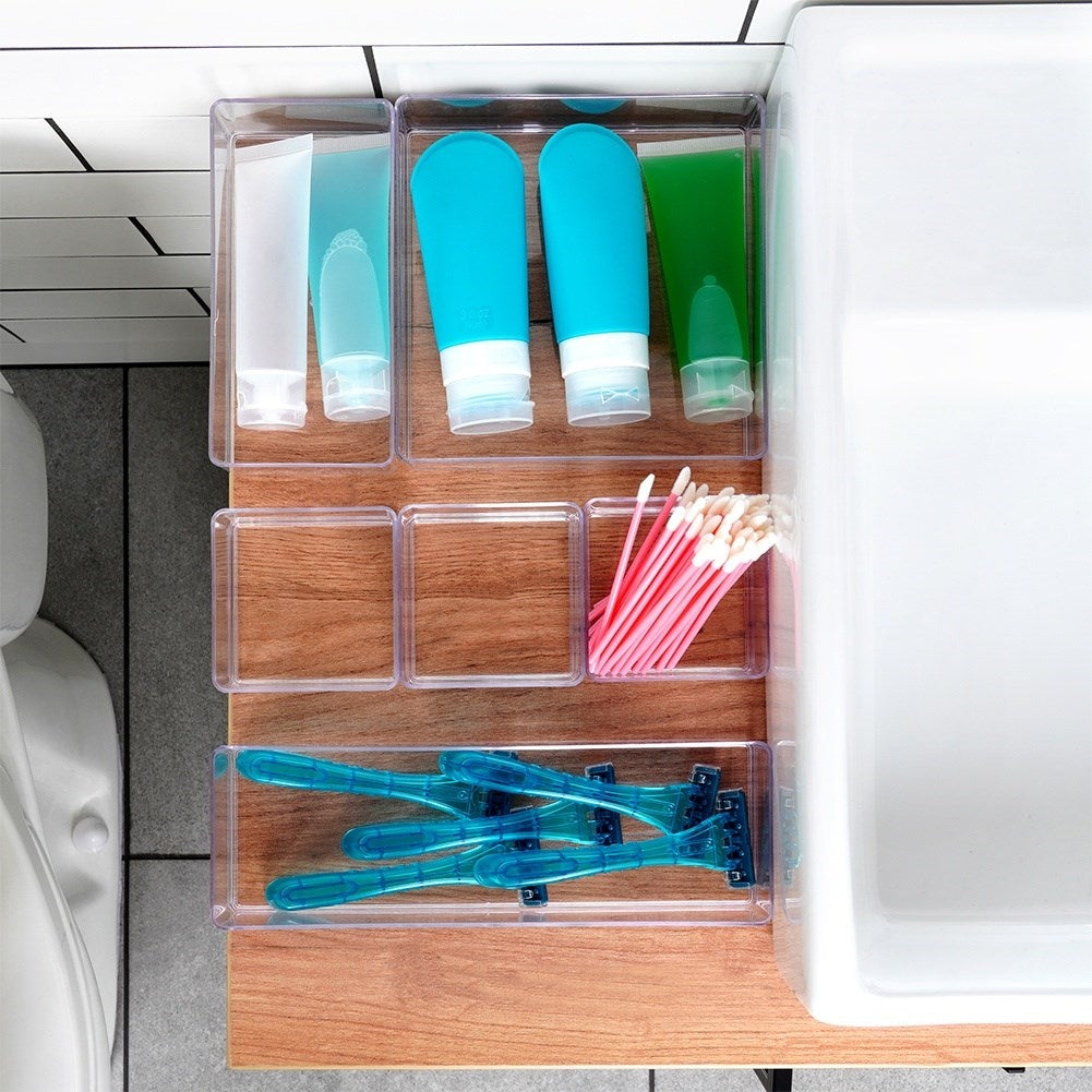 6-compartment acrylic organizer for jewelry and cosmetics
