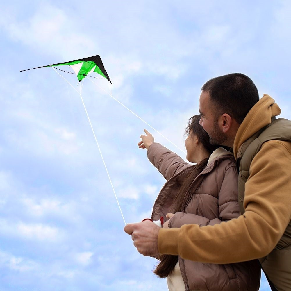 Acrobatic kite with two 30m lines for fantastic entertainment