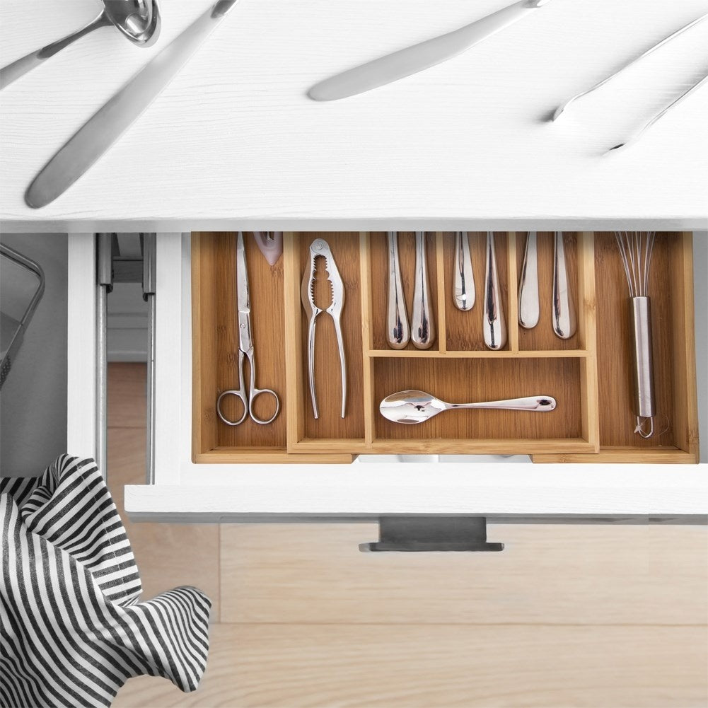 Adjustable bamboo organizer for cutlery and kitchen utensils