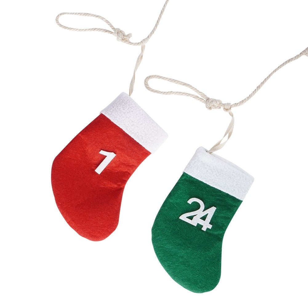 Advent Calendar: 24 Socks on Jute String for Surprises