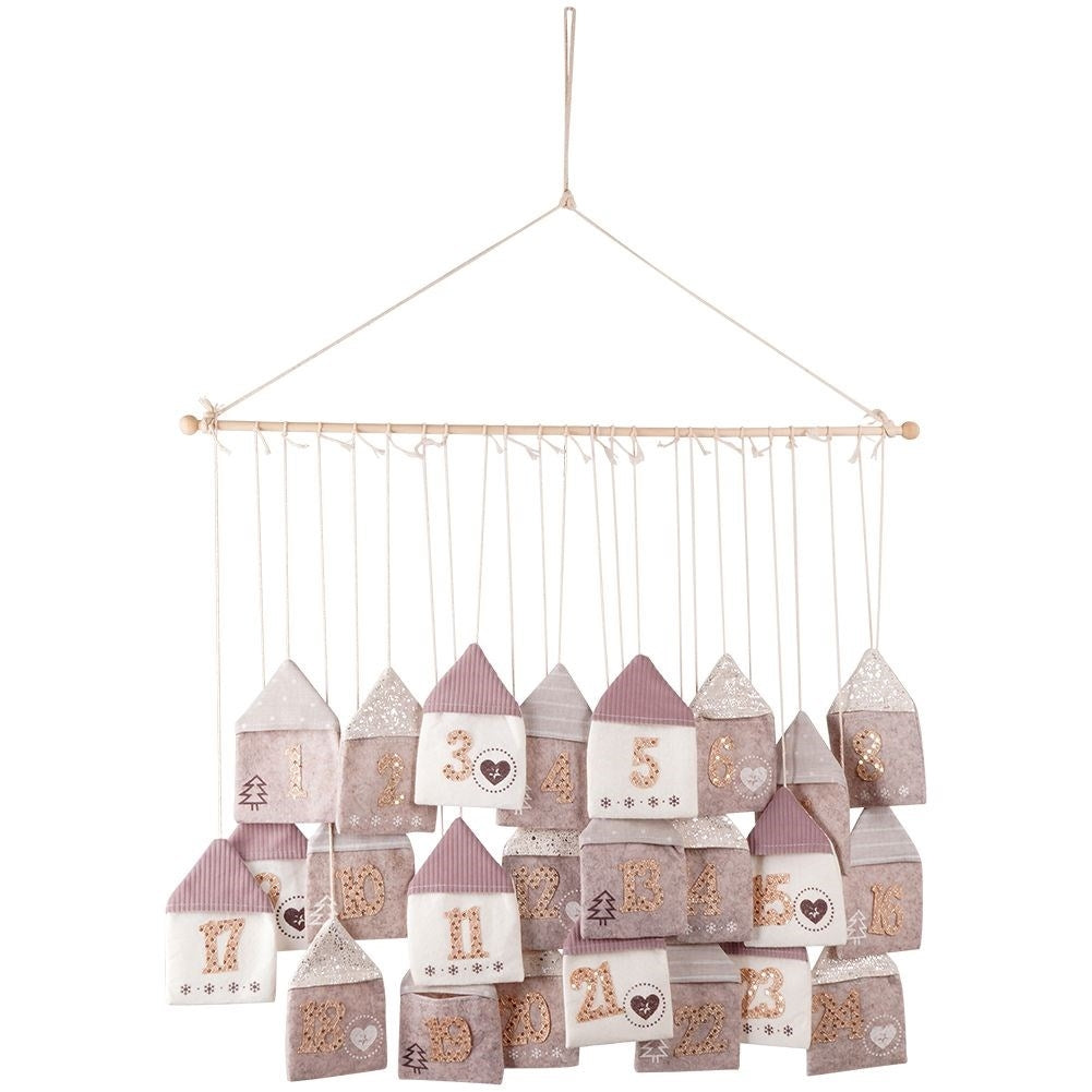Advent calendar with 24 small houses to fill with surprises