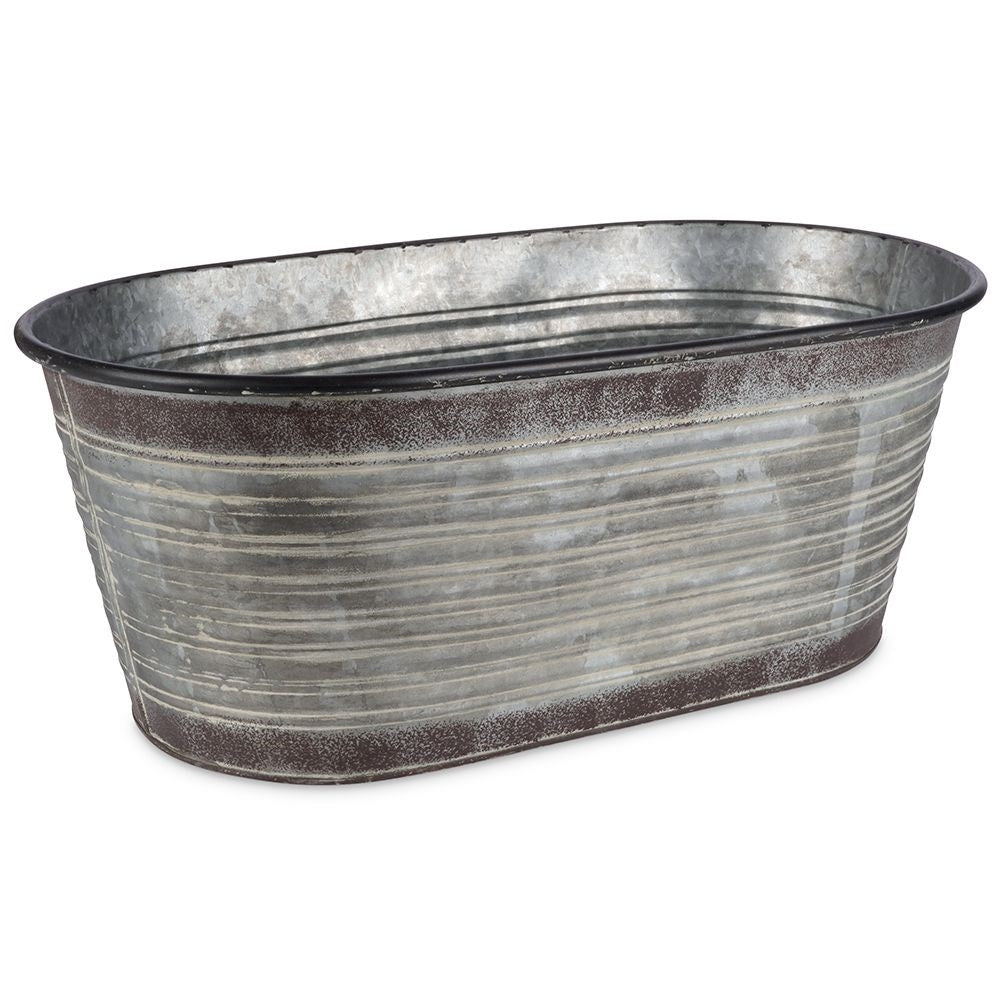 Antique rectangular pot in galvanized metal with rust effect