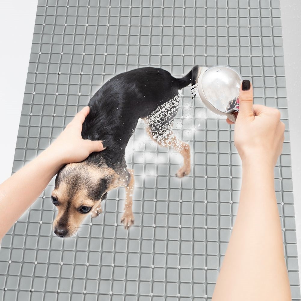 Anti-slip mat for safe shower and bath