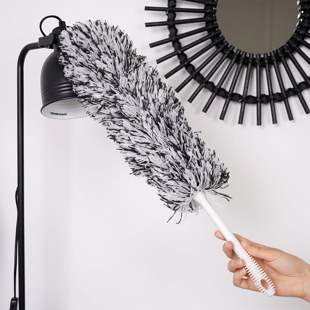 Anti-static dust flap for quick and easy cleaning