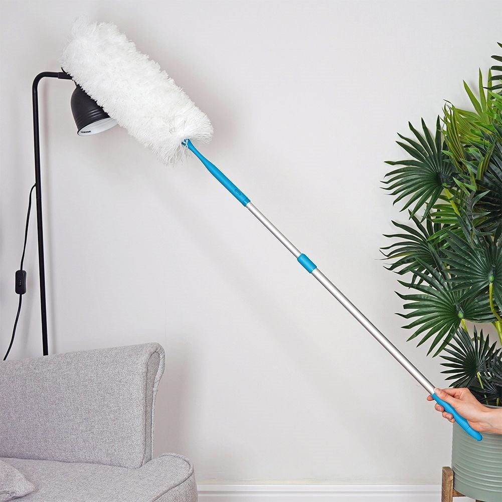 Antistatic telescopic handle dust brush for hard to reach places