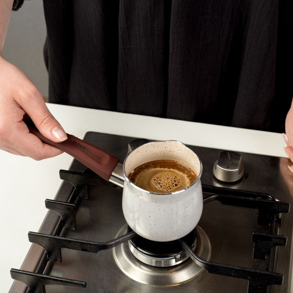 Aromatic Turkish coffee bridle with non-stick coating, 300 ml