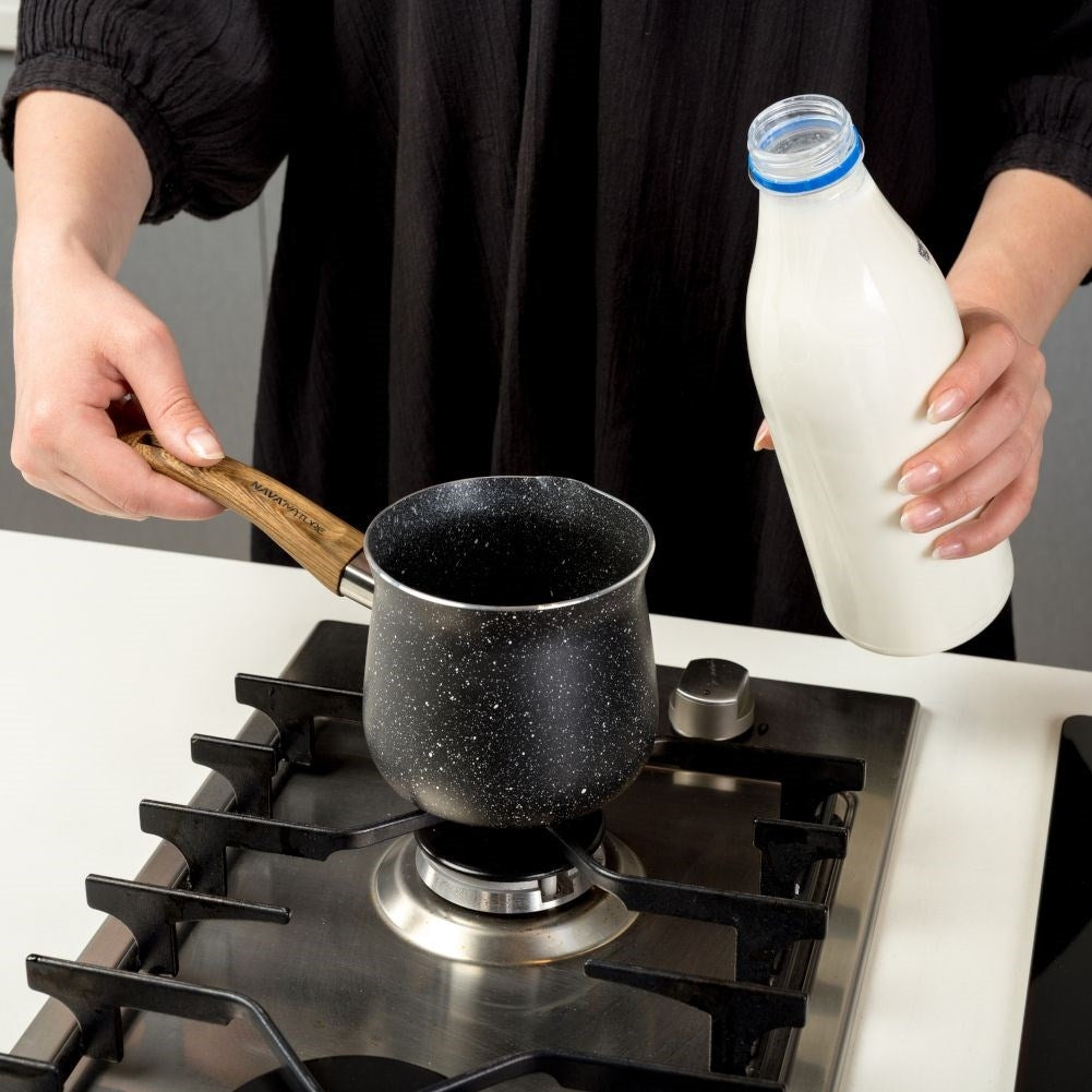 Aromatic Turkish coffee maker in non-stick granite